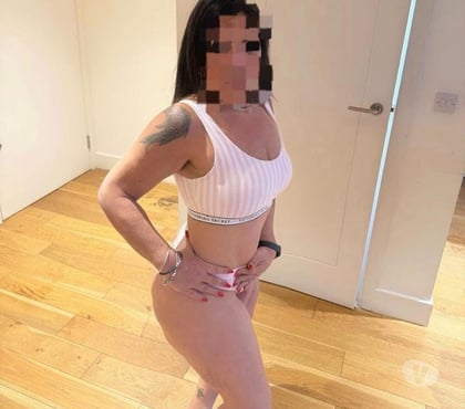 Escorts East Croydon (Tramlink) Station South East London - Photos for BBW ASS LATINA PARTY 🎉MEL 🍯 OWO & GFE