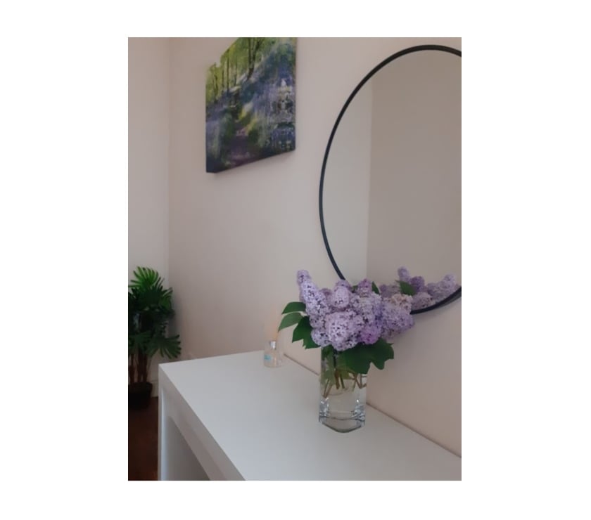  massage Ealing Broadway West London - Photos for Professional private massage studio by a Dutch therapist.