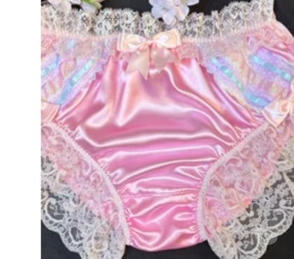  Escorts Haghill Glasgow - Photos for Male crossdresser very sexy available 7 days or nights