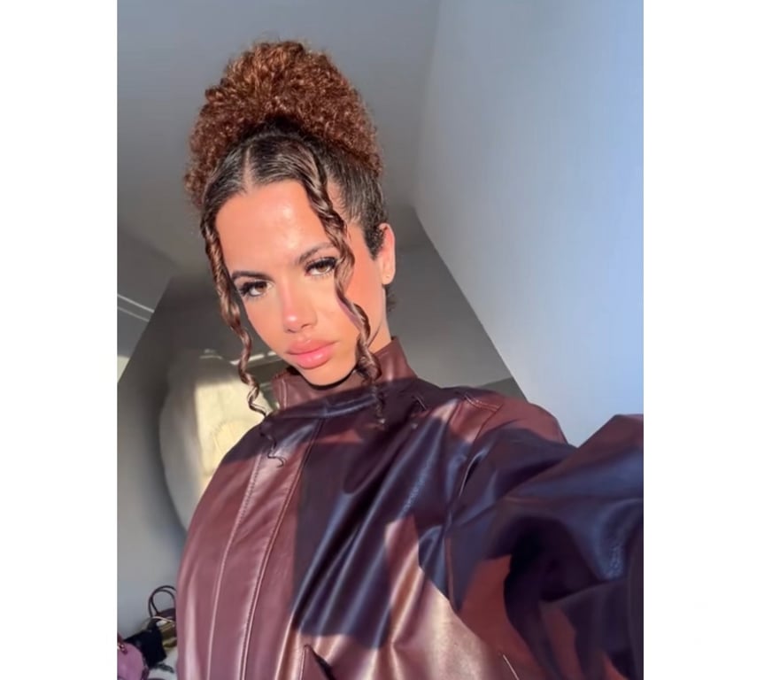 Trans Escorts West London Hounslow - Photos for TransVisitingHounslow- foreplay only