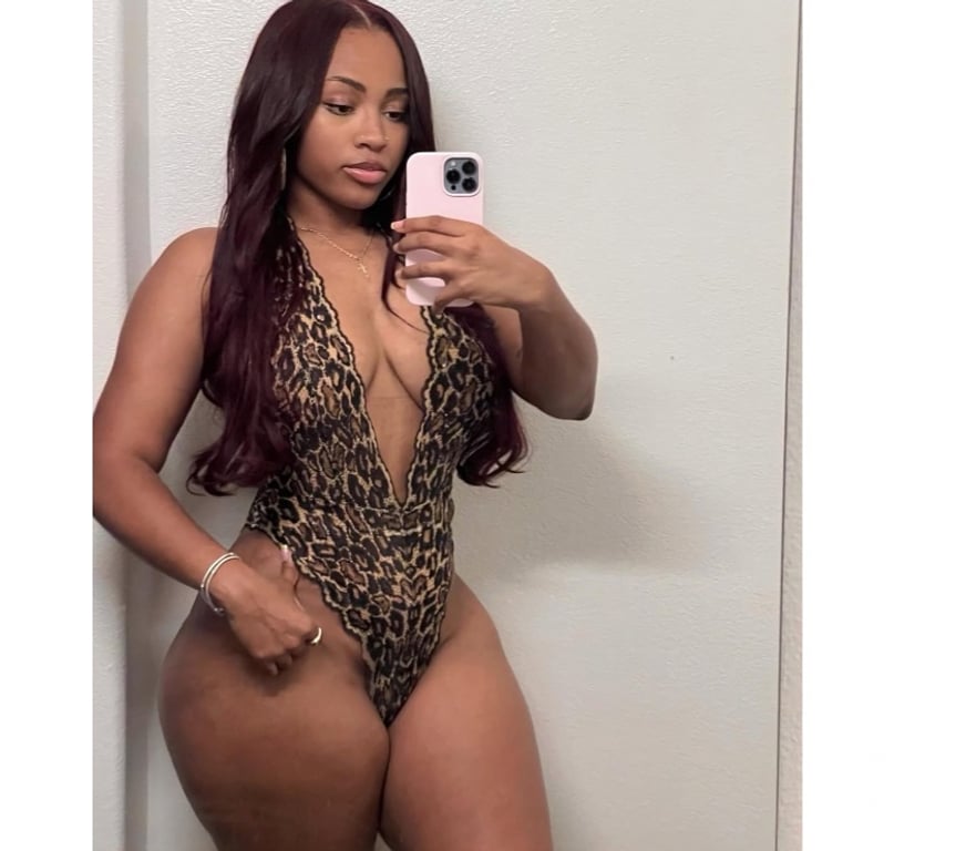 Escorts East London Havering - Photos for DOMINICAN 🍫FIFI 💯BIG BOOM PARTY💥