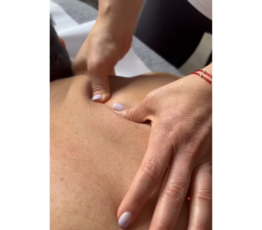 Full body massage Central London Mayfair - Central London - Photos for Release deep-seated physical tension