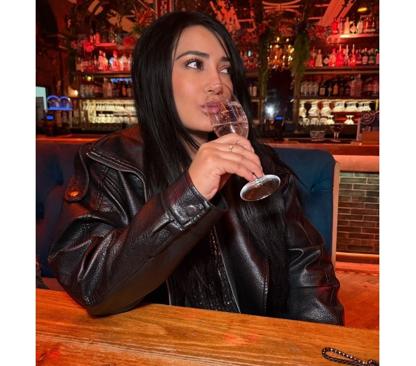 Escort Luton Town Centre Luton - Photos for NEW IN TOWN...HOT BRAZILIAN 🔥💋🍾