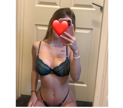 Escorts Chobham Surrey Heath - Photos for Julia,lovly best girl,party girl