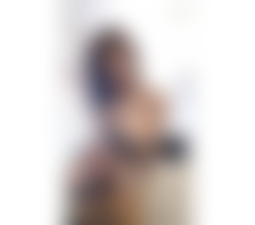 Sexy brunette new party girl here just this week