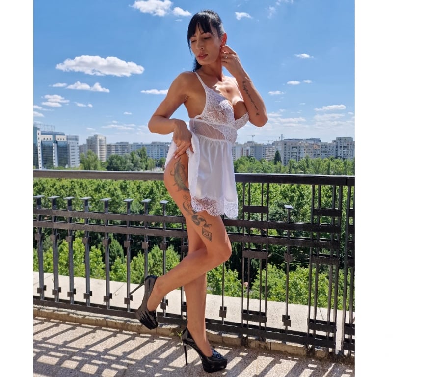 Escorts East London Chingford - East London - Photos for Beautiful and unique outcall lady