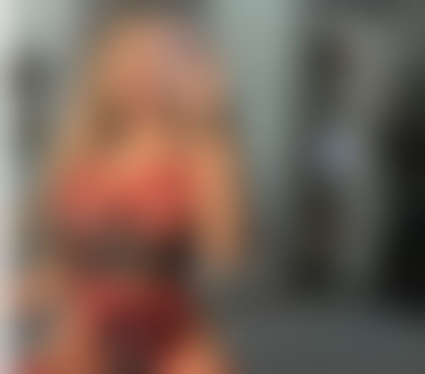 Escorts Slough Slough Town Centre - Slough - Photos for Party Girl in Slough just 5days best service 24 7