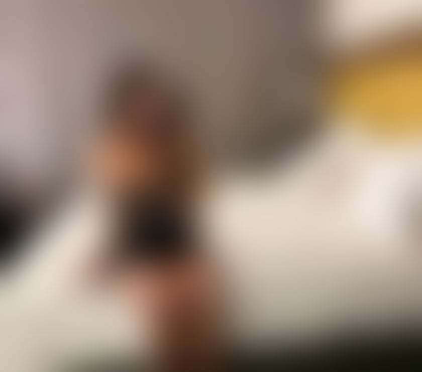 Escort Ashford Business Park Ashford - Photos for New in town!only for 3 months !!