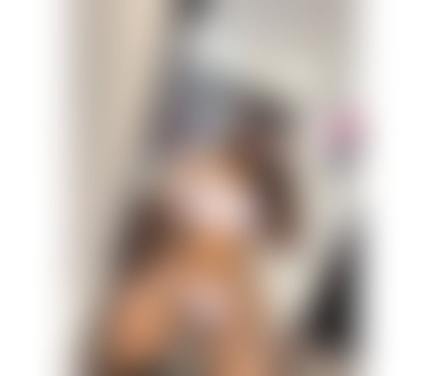  Escorts & Erotic Massage Swindon Town Centre Swindon - Photos for Laura Brazilian VIP experience With Stunning Latina🔥