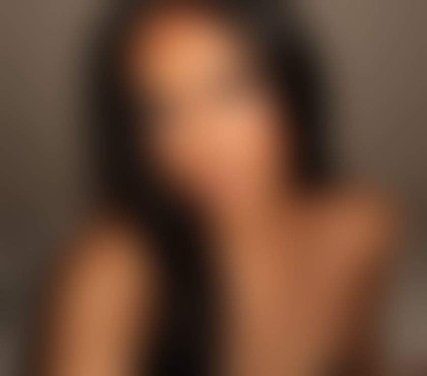 Escorts West London Hounslow - Photos for AYESHA 18 🇬🇧 🇵🇰 - YOUNG AND PRETTY