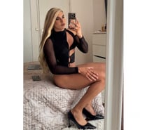 MISS LOLLA HOT ALWAYS HORNY 😈 LONG SESSION xx