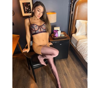 Transsexual Escorts Guildford Town Centre Guildford - Photos for No Rush Just Arrived First Time Here