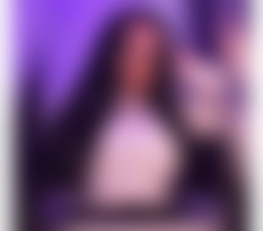 Escorts North West London Harrow - Photos for TRANS BADDIE FAT BOOTY 🍑 DOLL FACE! PARTT RN