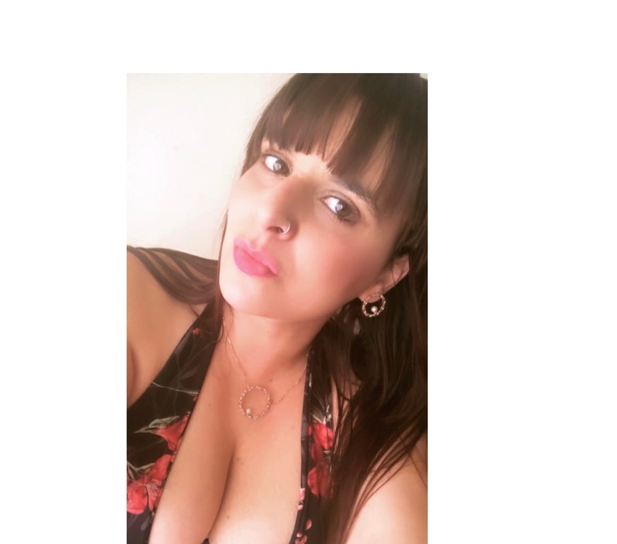 Escorts Wiltshire Swindon - Photos for Laura amazing !! Few days !! No rush GFE