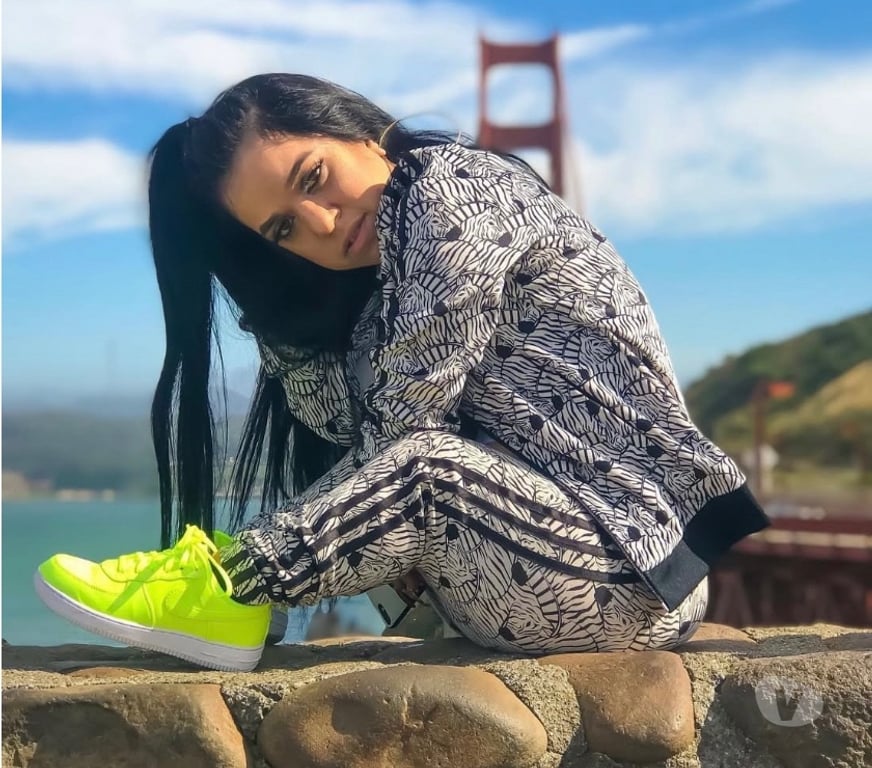 Adult Entertainment Central London Waterloo - Central London - Photos for Texting Midget Queen contact me on whatsapp