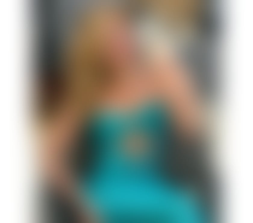 🍒NAUGHTY 🪩 🔝HOTTEST LATINA 🔝PARTY