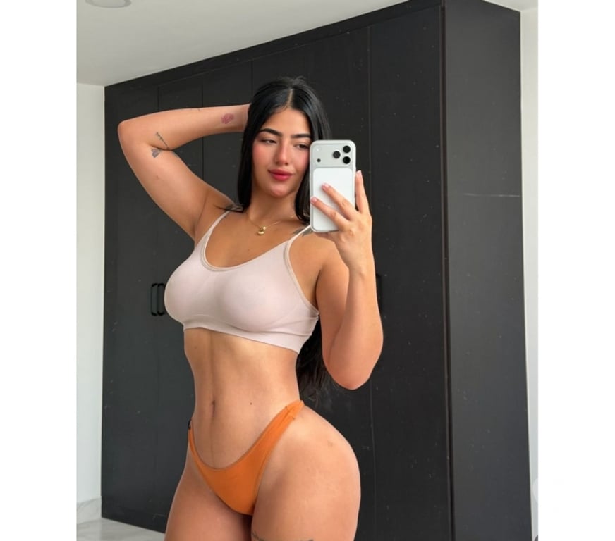 Escorts East London Havering - Photos for 🌟ELEGANCE AT ITS BEST💎PREMIUM SERVICE👑100% DISCREET