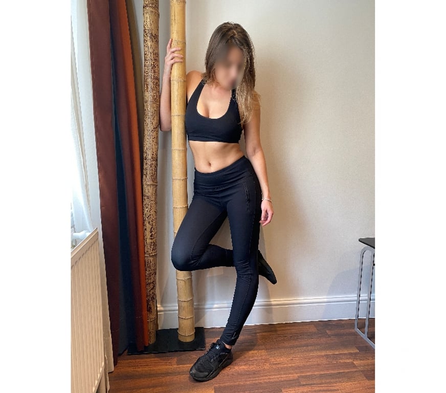 Escorts West London Hillingdon - Photos for Sexy Laura NEW for you