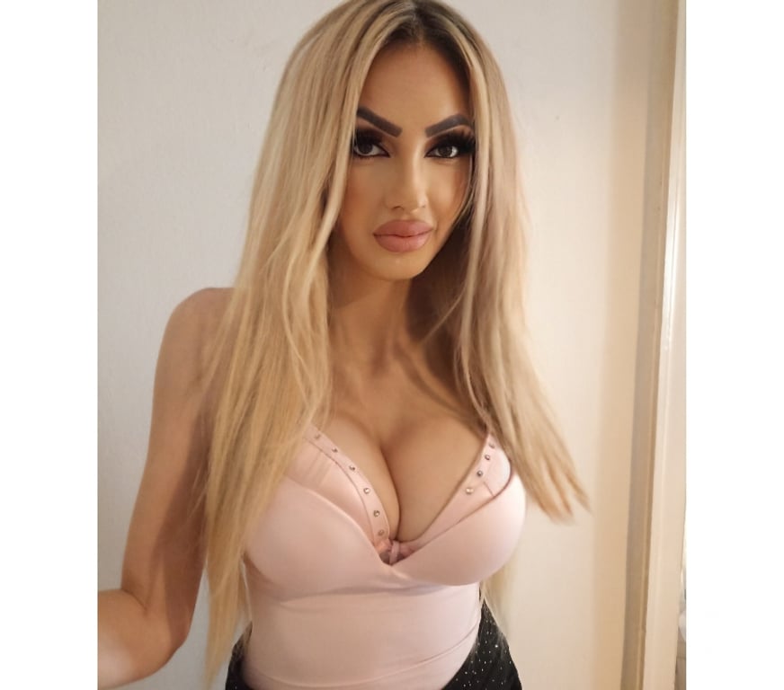 Escorts Somerset Bath and North East Somerset - Photos for Erika NEW ‼️ full service 💋 only outcall