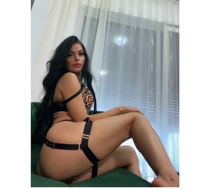 Escorts Belfast City Centre (South) Belfast - Photos for MAYA NEW IN TOWN PARTY INCAL OUTCAL