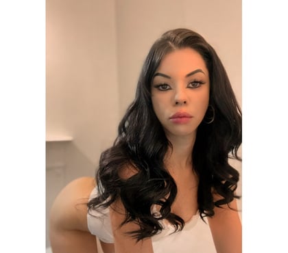 Photos for Lily small body big ass party