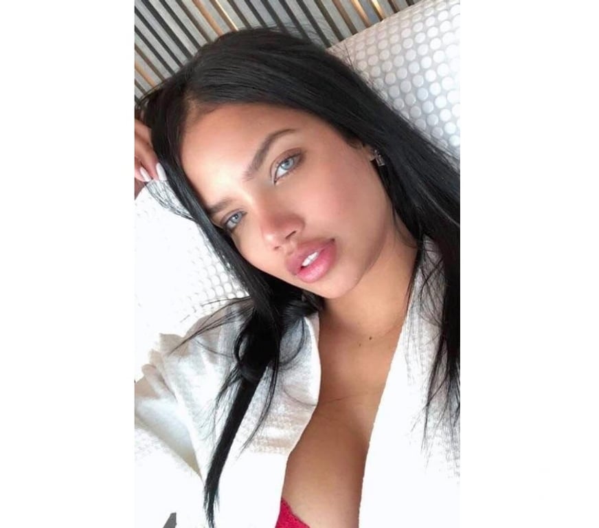 Escorts Central London Marylebone - Central London - Photos for Angel 🌸 Girlfriend energy. Executive presence ✨