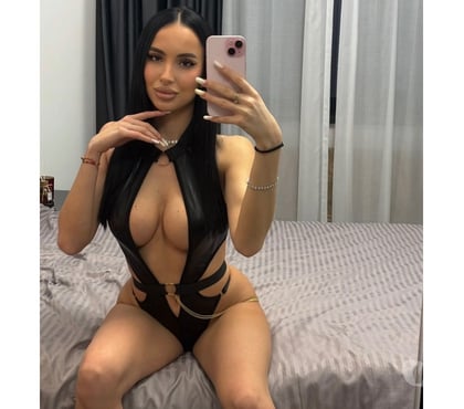 Escorts Staines-Upon-Thames Spelthorne - Photos for Just outcall🥰video confirmation