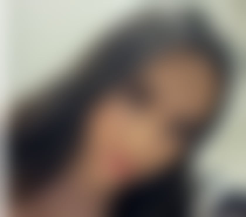 Trans Girl – Bottom – West London, Real Photos