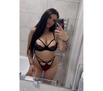 Amira party girls incall outcall