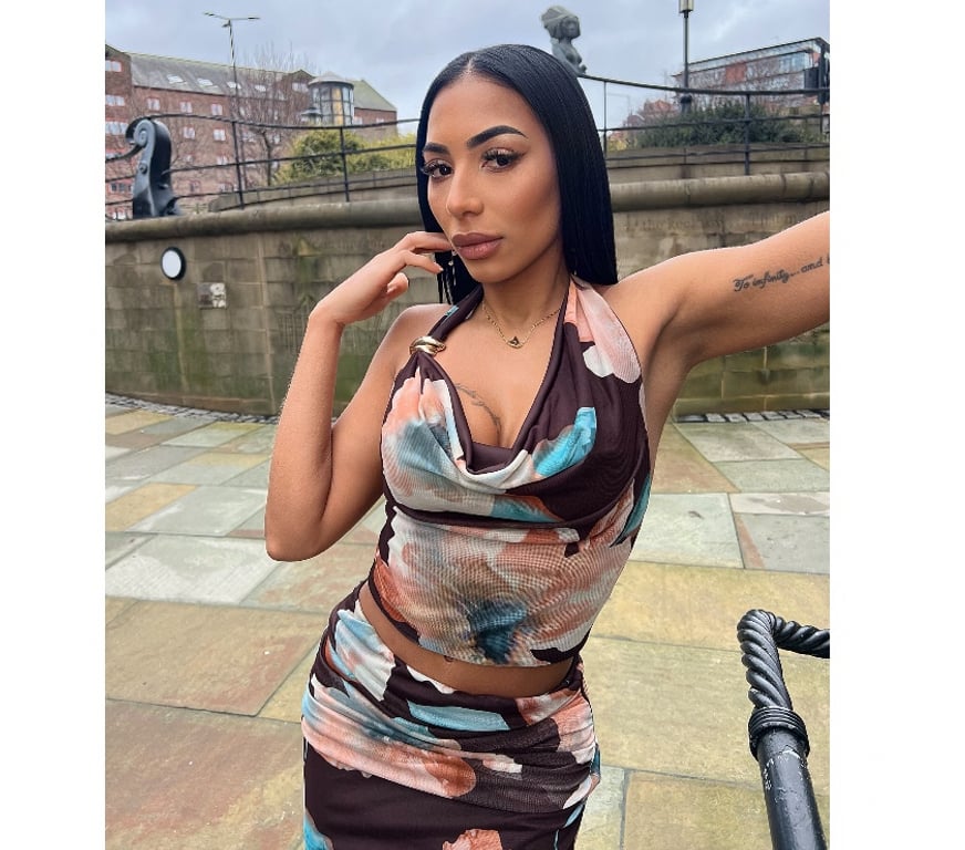 Escorts Peterborough Peterborough City Centre - Peterborough - Photos for AISHA MILANO BRUNETTE BRAZILIAN NEW IN THE CITY xxl🍑🔥