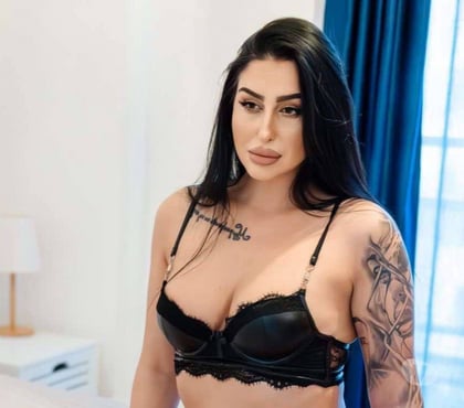 Escorts Mile End East London - Photos for New here in the town ✅❤️Only outcall