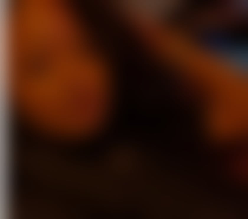 Escort Walsall Town Centre Walsall - Photos for Merry new tonw owo include price call 07459871320