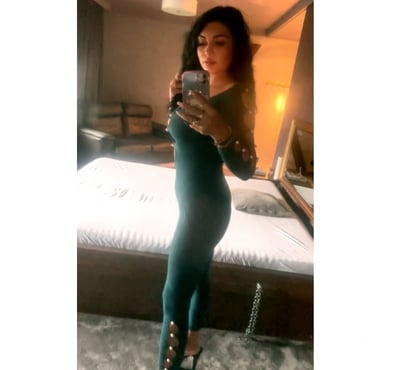 Escorts Beeston Leeds - Photos for SEXY BRUNET MEDEEA🔝PARTY GIRL 🥂Incall& outcall💯