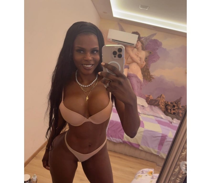 Escorts Belfast Belfast City Centre (South) - Belfast - Photos for Liz , new Latina in town❤️‍🔥💞