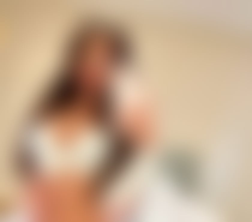 Escorts Staffordshire Newcastle-under-Lyme - Photos for ELLA🥂outcall party-girl🍭domination naughty girl🍑