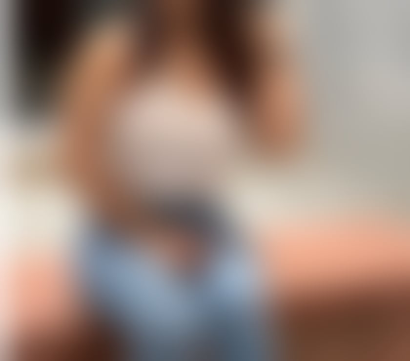 Escorts East London Stratford - East London - Photos for Elegant & friendly Indian gorgeous girl 🥳