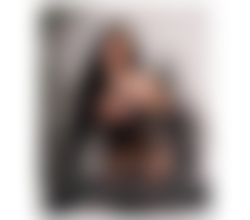 Escorts Slough Town Centre Slough - Photos for Party 🥳 Girls Latina