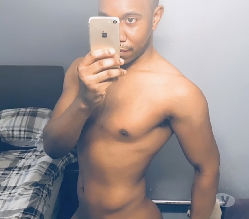  Gay massage North London Seven Sisters - North London - Photos for Bi Hung Outcall Today