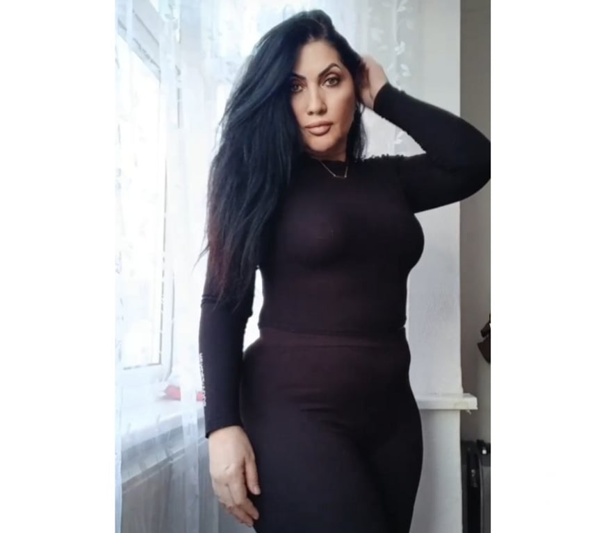 Escorts South East London Croydon - Photos for Sonya kiss ♡ NEW BRUNETTE IN TOWN foto real