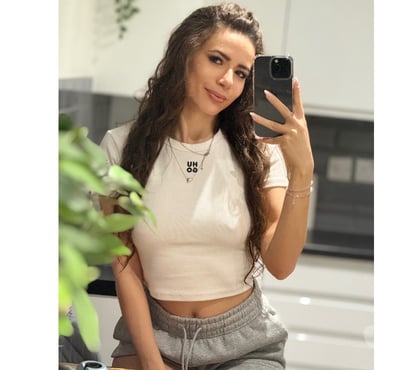 Photos for Anne Sexy psychologist 👩🏻‍⚕️🔥🫦