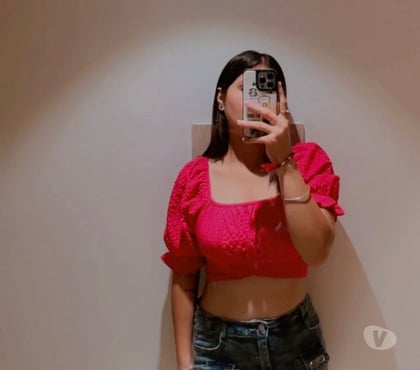 Escorts Canary Wharf East London - Photos for Beautiful desi Indian girl provide best companion