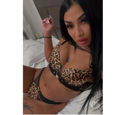  Escorts London Gatwick Airport Crawley - Photos for I m LAURA✨BEST Girl Party💯Real NEW in Your CITY ❤️