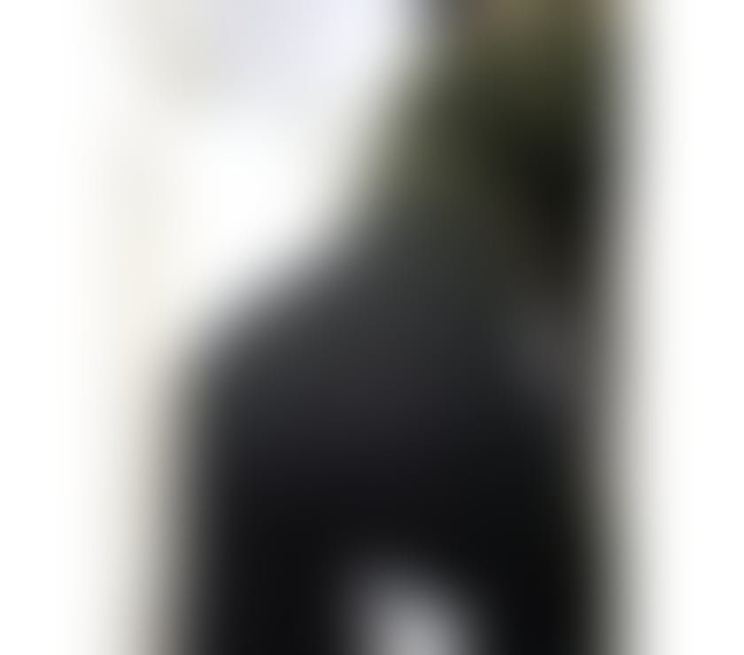 new to your area, I'm Maya, I party and travelnew to your ar