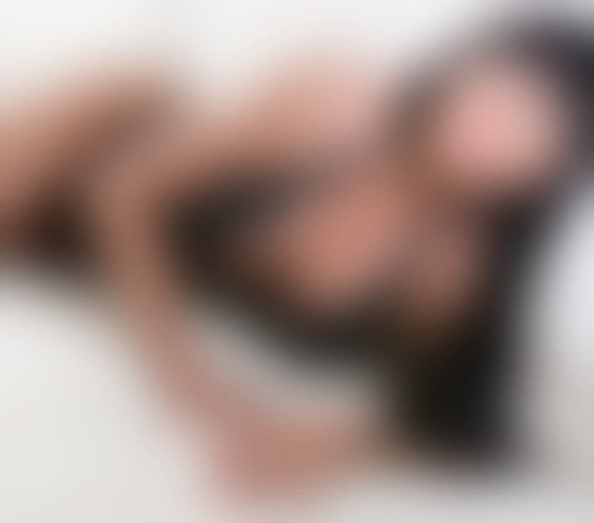 Trans Escorts Hampshire Portsmouth - Photos for TS Massage Party Dominatrix Brazilian PVC, Outfitt