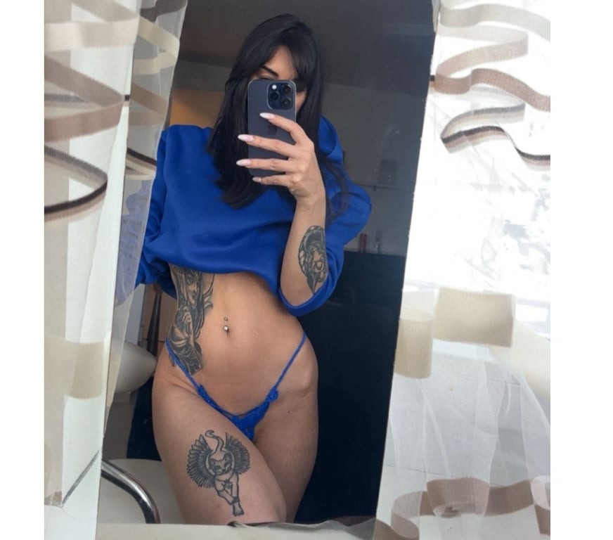 Escorts Surrey Surrey Heath - Photos for 🩷🥂REAL GIRL PARTY 🎉SEXY BODY🩷INCALL☎️