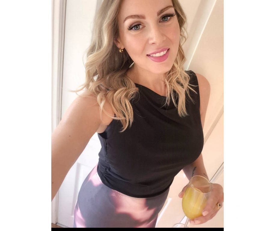 Adult Entertainment West London Hillingdon - Photos for Phone calls, messages and content