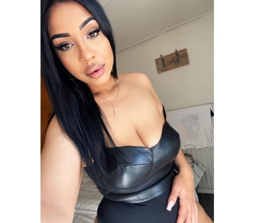 Escorts Kent Gravesham - Photos for 😈Emma😋Just arrived in Gateshead party girl real 📸