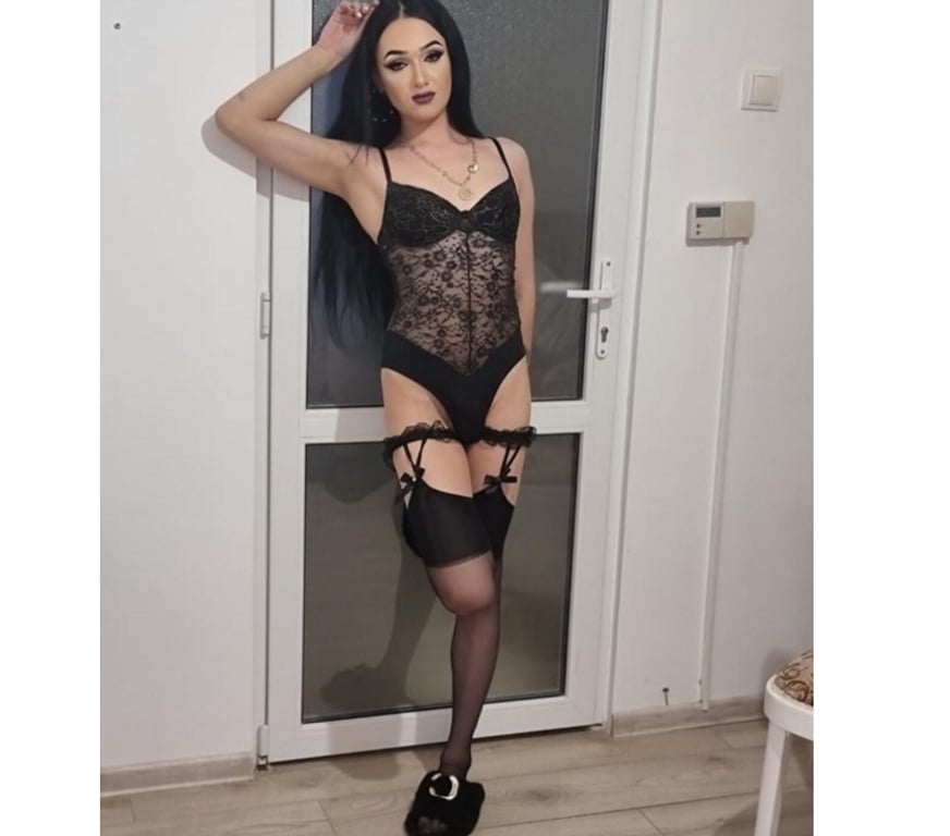 Escorts West Midlands Wolverhampton - Photos for Nadia TS in town Party