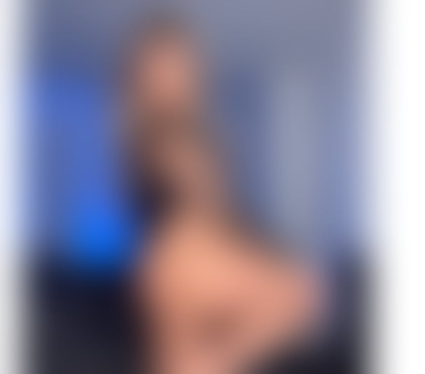 Escorts Fife Dunfermline - Fife - Photos for 👠 Classy Blonde Bombshell – Just for You 💋