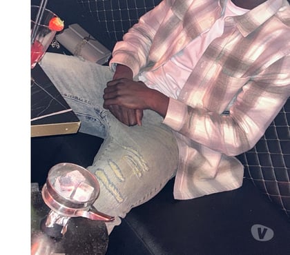 Local Swingers East Ham Station East London - Photos for Young black male looking for fun with ONLY LADIES